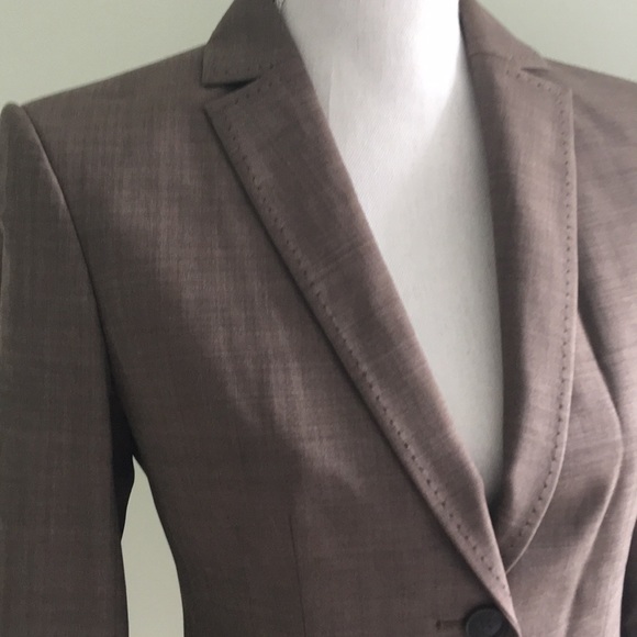 Ann Taylor Woman’s Suit Jacket - Picture 2 of 8